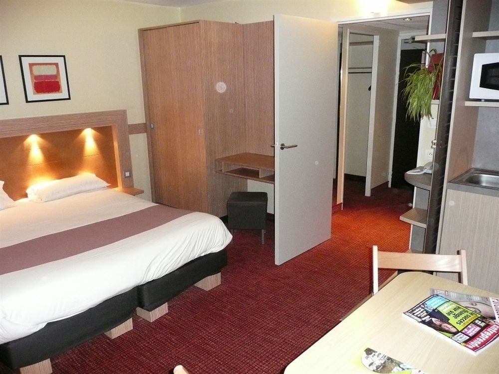 Suite Home Briancon Serre Chevalier Exteriör bild