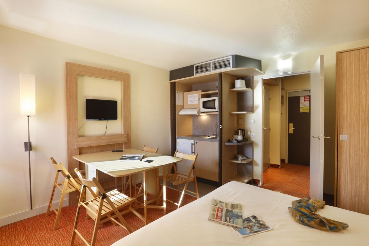 Suite Home Briancon Serre Chevalier Exteriör bild